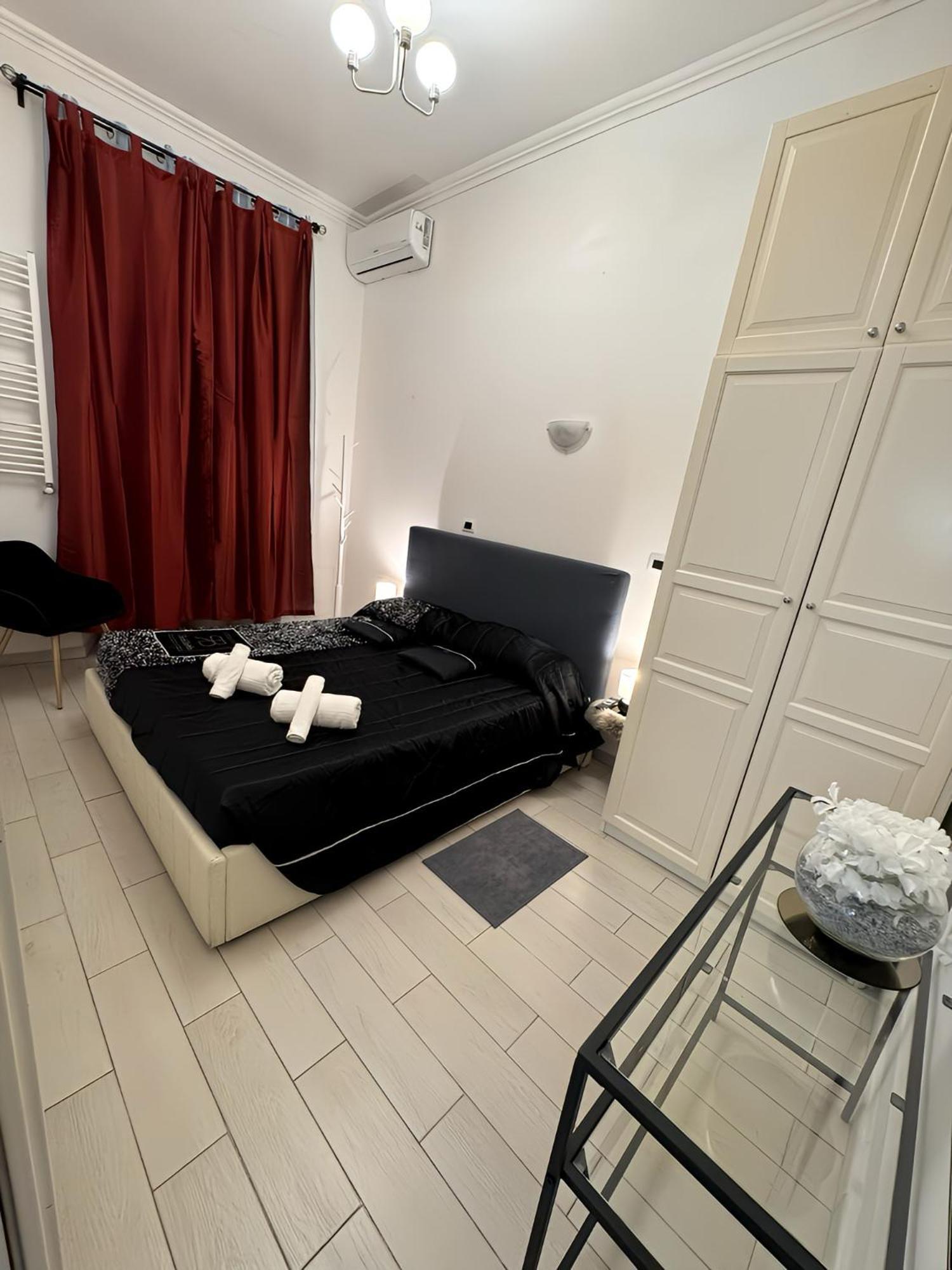 Апартаменты Cairoli 2 House G&B Termini Рим Экстерьер фото